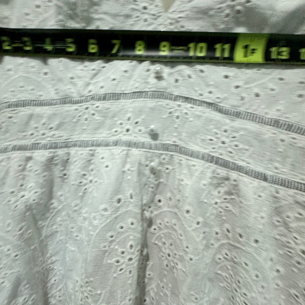 Simplee Eyelet Maxi Dress Womens XL White Cotton Boho Coastal Romantic Slit Hem - Picture 7 of 9